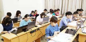 VinaTrain Lừa Đảo, Sao Thấy Toàn Những Lời Vu Khống